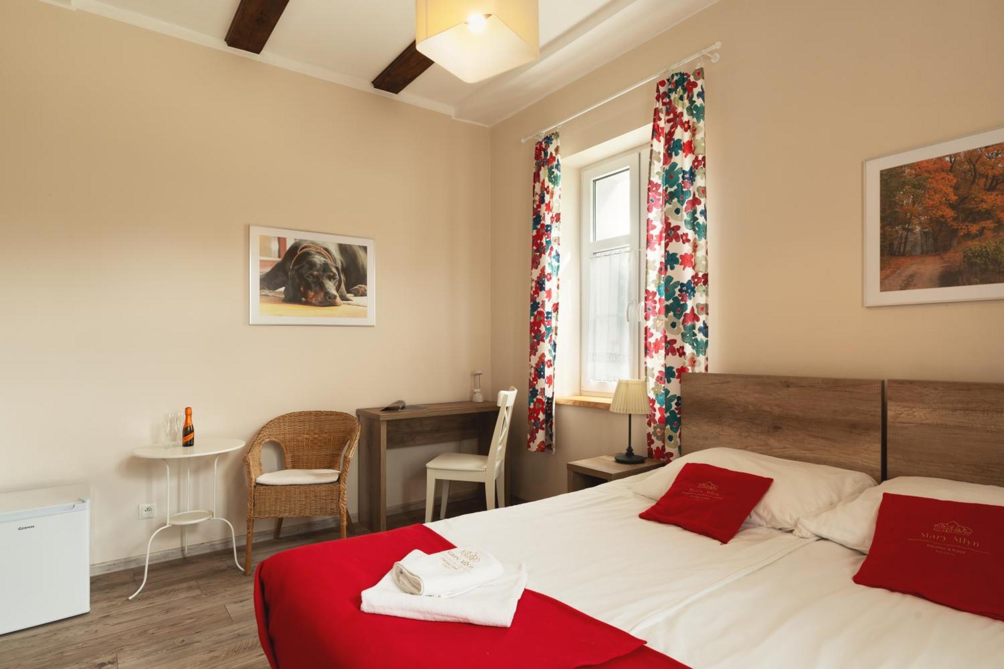 Stary Mlyn Strzeszyn Hotel Lubowo  Quarto foto