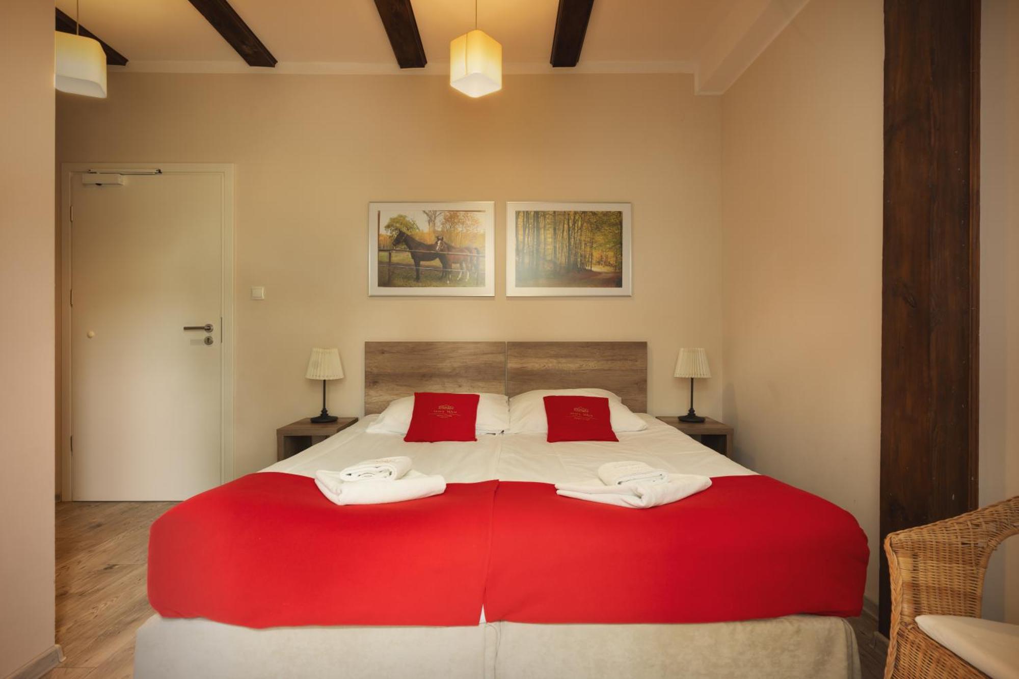 Stary Mlyn Strzeszyn Hotel Lubowo  Quarto foto
