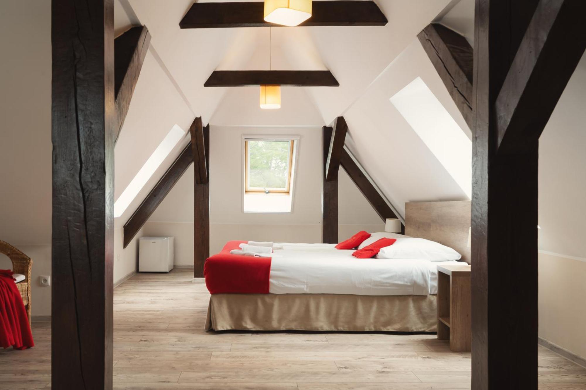 Stary Mlyn Strzeszyn Hotel Lubowo  Exterior foto