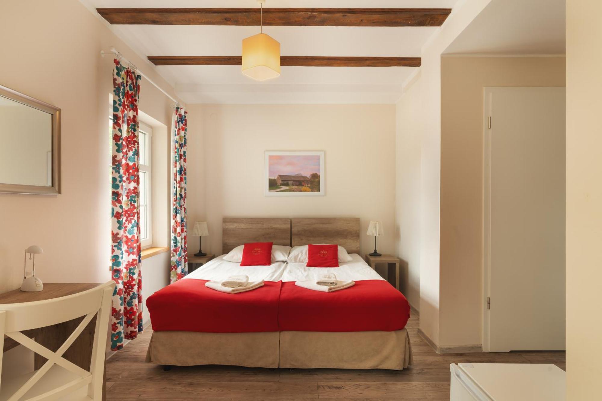 Stary Mlyn Strzeszyn Hotel Lubowo  Quarto foto