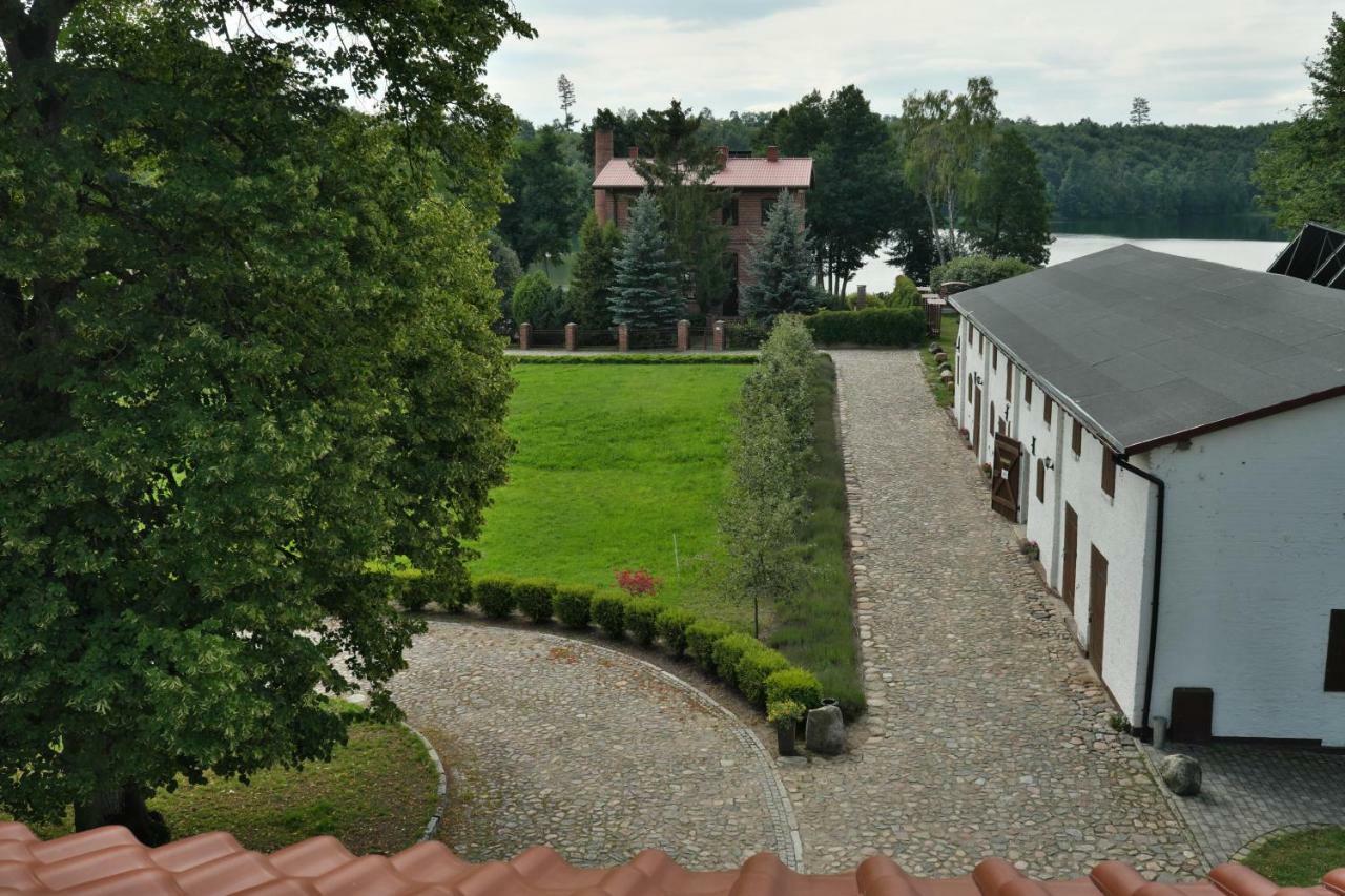 Stary Mlyn Strzeszyn Hotel Lubowo  Exterior foto